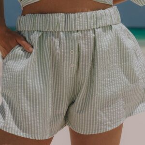 NWT Seersucker Resort Shorts - Light Green/ White Stripe XS/S